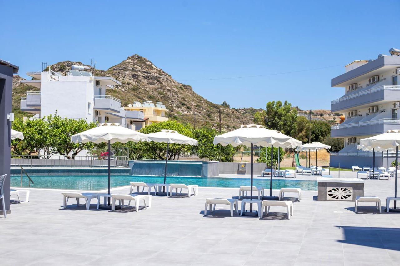 Tsampika Otel 3*
