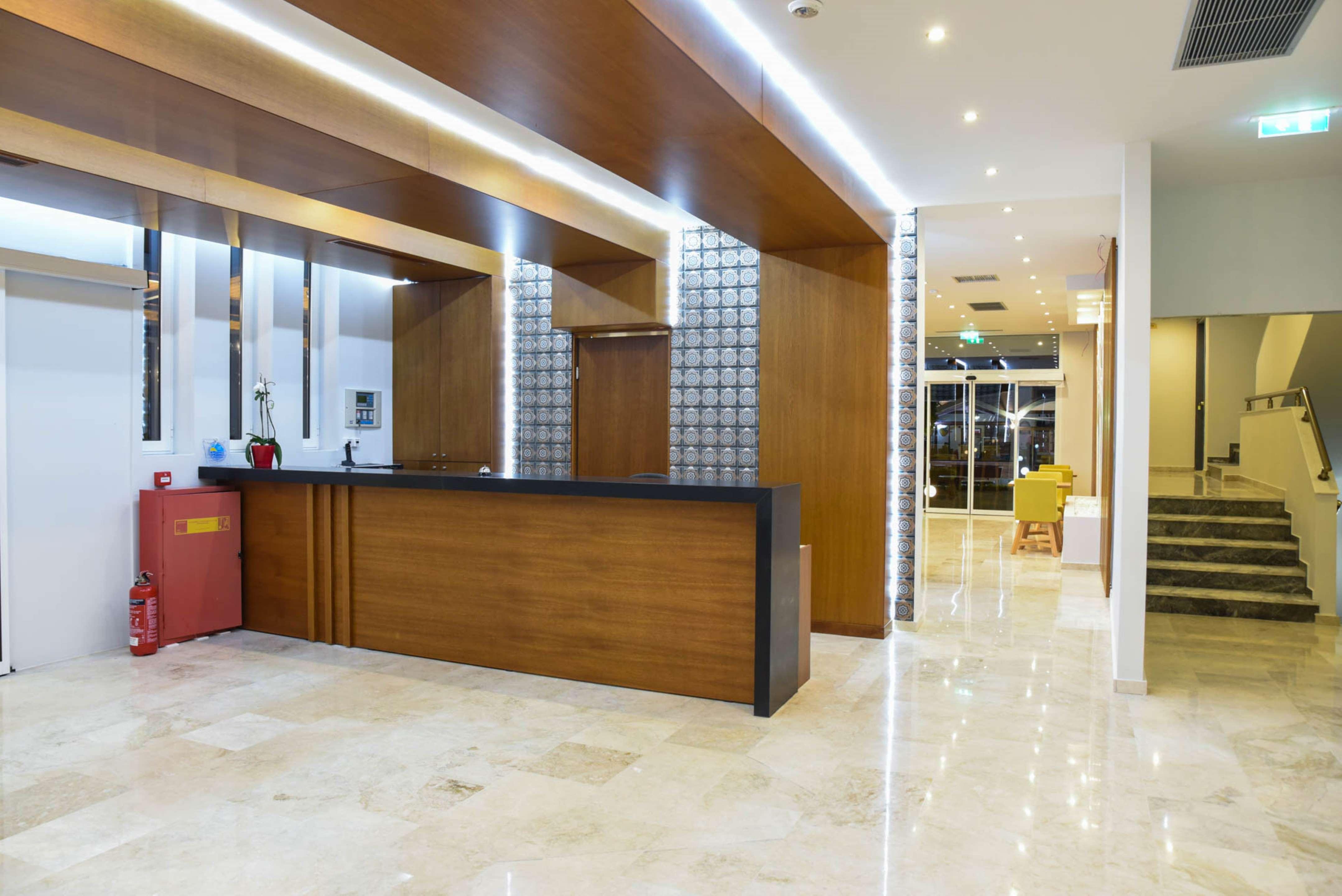 Tsampika Otel 3*