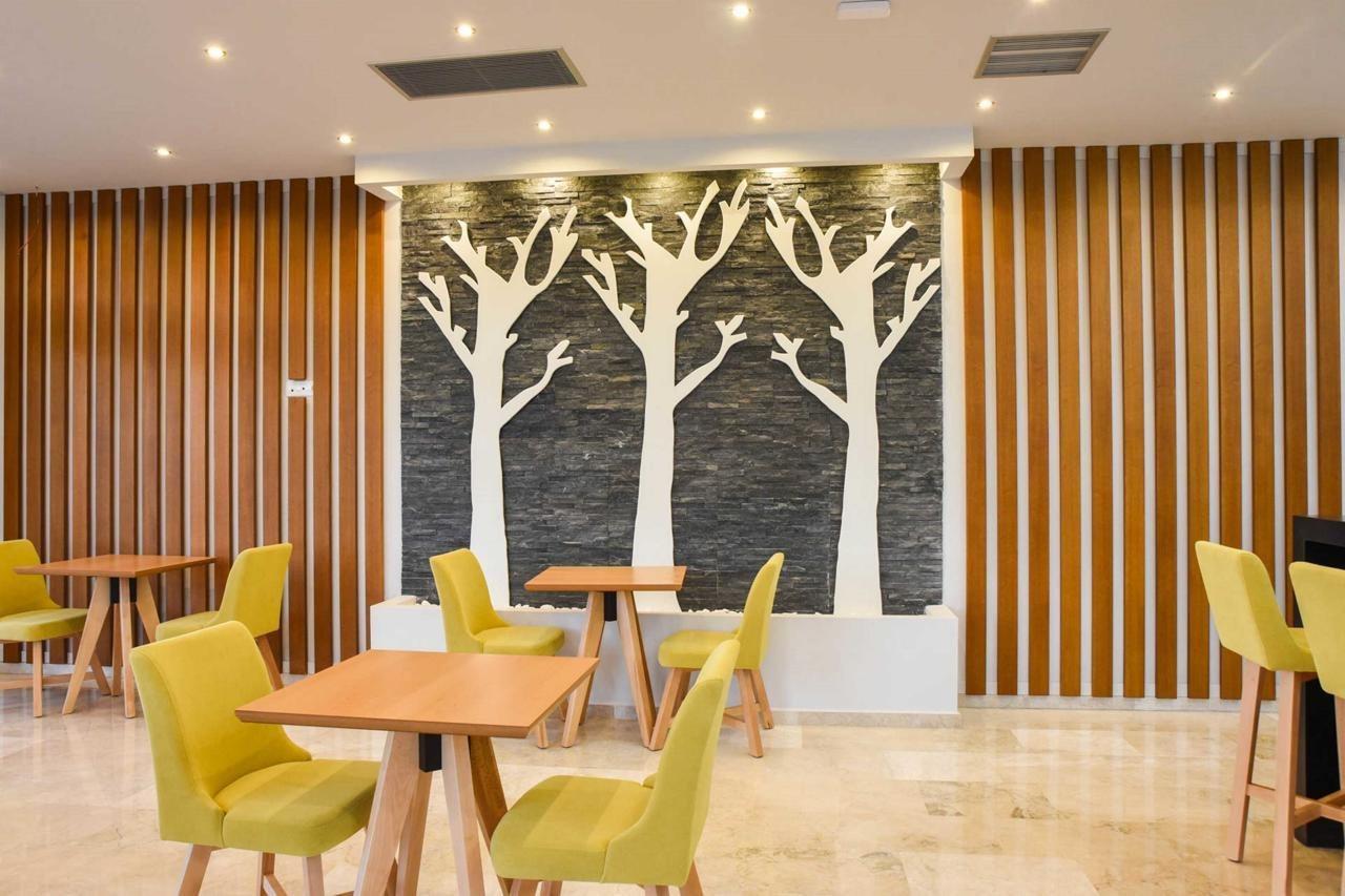 Tsampika Otel 3*
